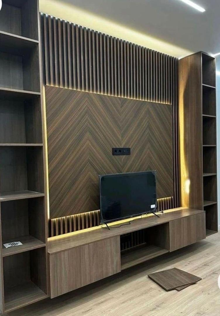 Hilaal TV wall design